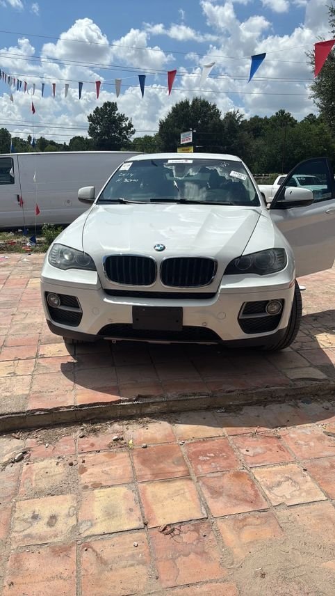 Suv in Houston, TX, United States 1 - 18848394