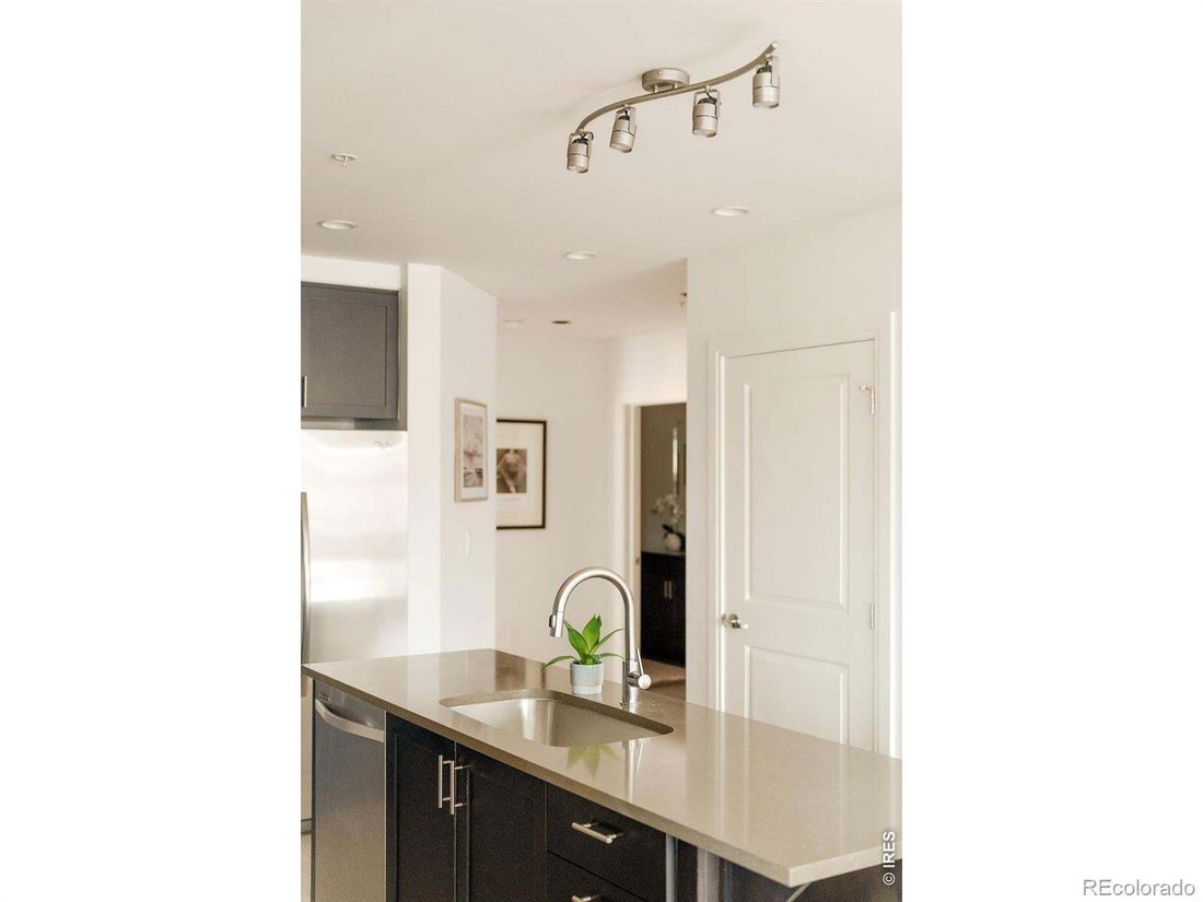 Condo in Boulder, Colorado, United States 3 - 18852770