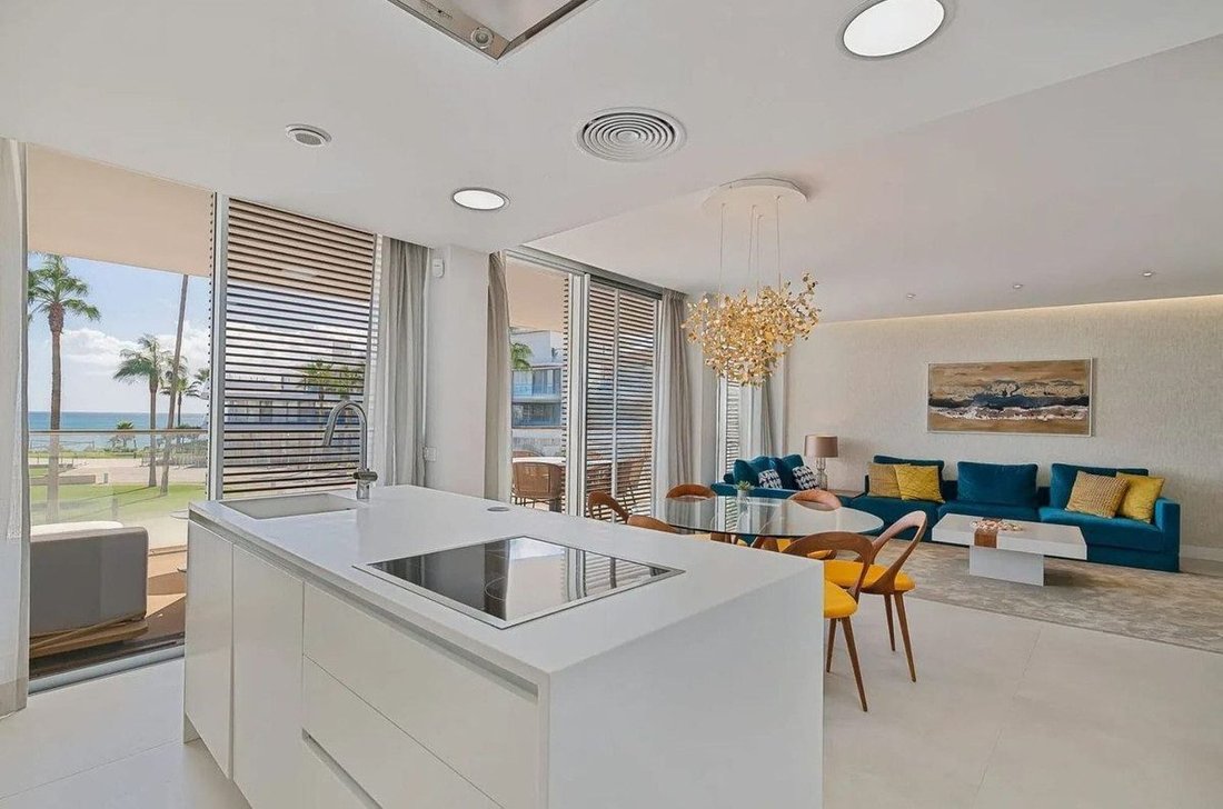 Appartamento a Estepona, Andalusia, Spagna 4 - 18859089