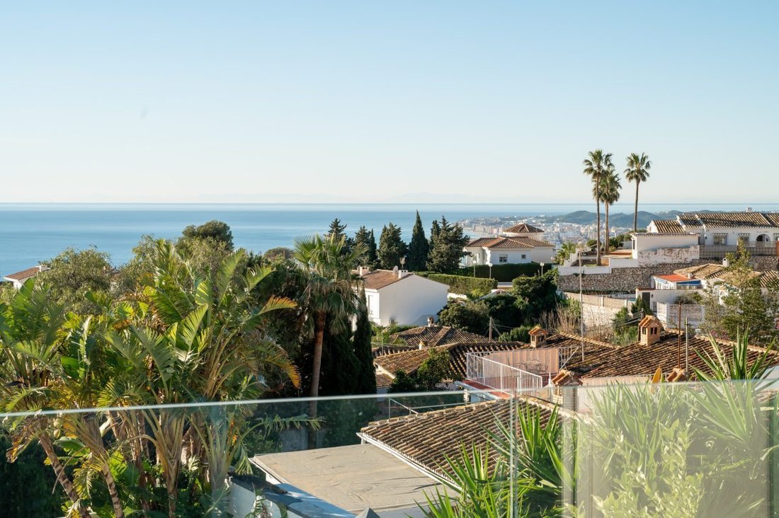 Villa a La Capellania, Benalmádena, Andalusia 2 - 18857222