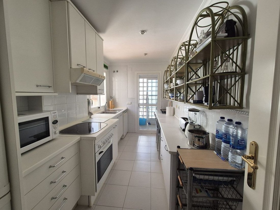 Apartment in Puerto Banus, Marbella, Spain 2 - 18857118