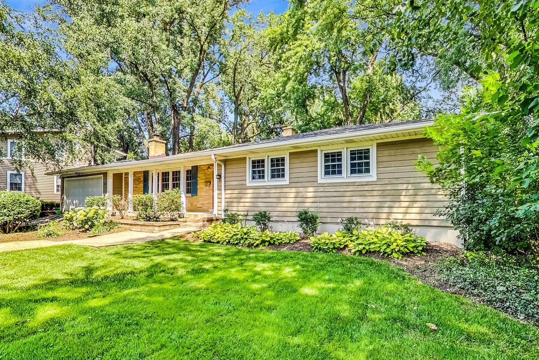 Casa a Clarendon Hills, Illinois, Stati Uniti 2 - 18846332