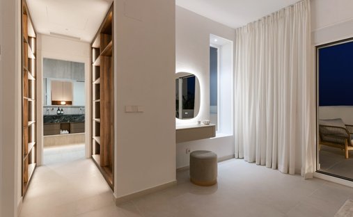 Apartment in Puerto Banus, Marbella, Spain 1