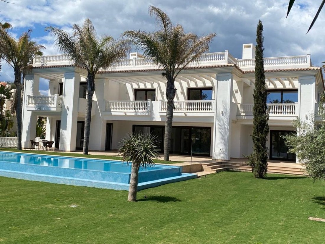 Villa in Estepona, Andalusien, Spanien 1 - 18860005