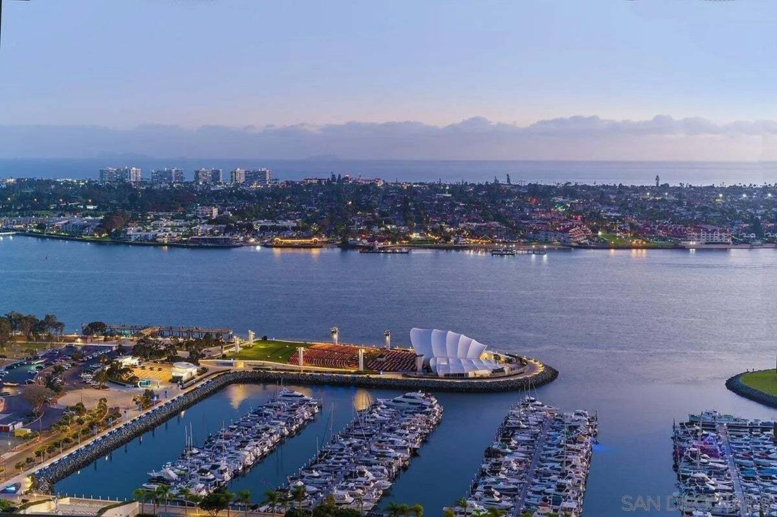 Condo in San Diego, California, United States 3 - 18847168