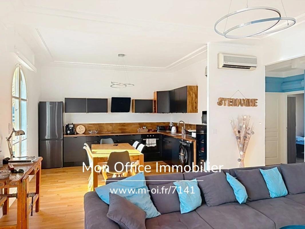 Apartamento en Ville-Les Saquedes-Le Bouillonnet, Sainte-Maxime, Francia 4 - 18843575