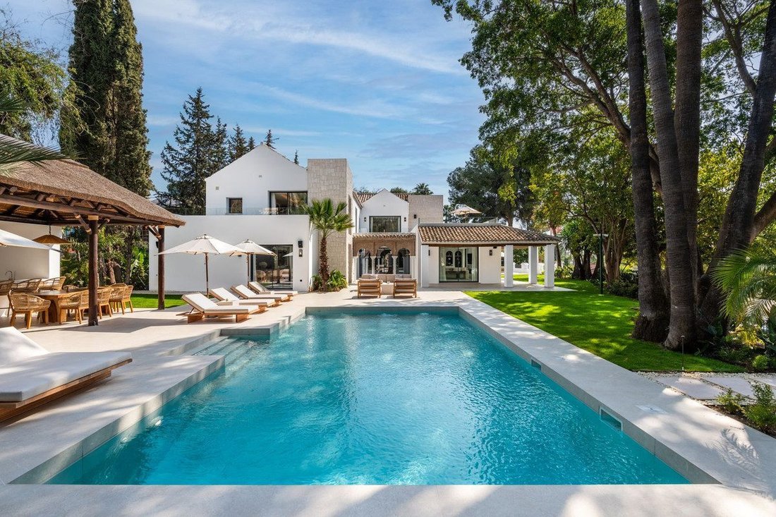 Villa in Nueva Andalucia, Marbella, Spain 2 - 18858305