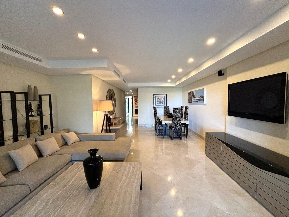 Appartamento a Puerto Banus, Marbella, Spagna 2 - 18862927