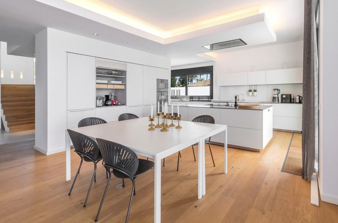 Villa a Marbella, Andalusia, Spagna 3 - 18862855