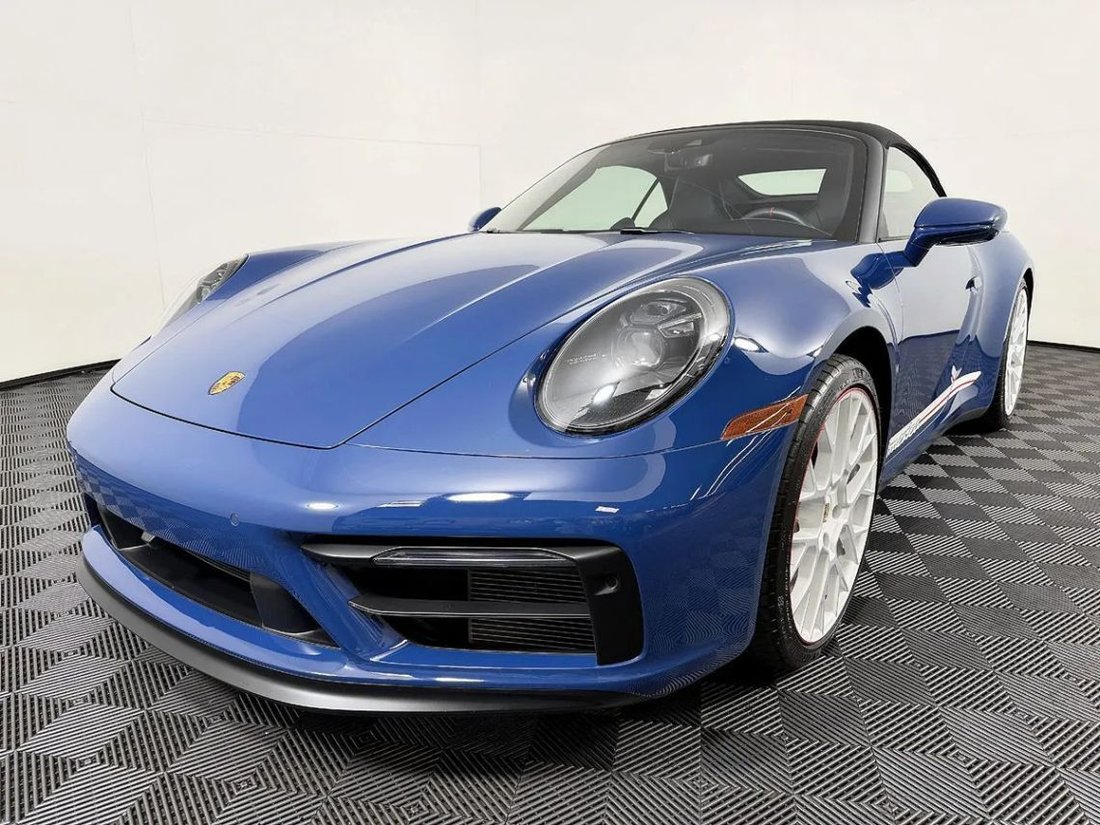 Cabriolet in Lynnwood, WA, United States 4 - 18848330