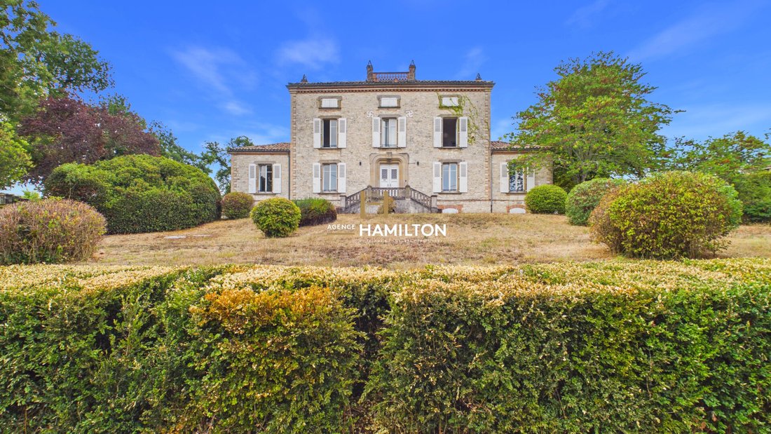 Villa in Périphérique Est, Gaillac, France 1 - 18852363