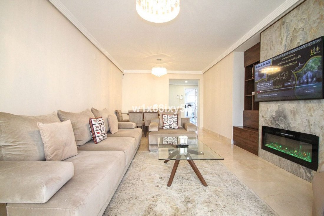 Apartment in San Pedro de Alcantara, Andalusia, Spain 4 - 18856970