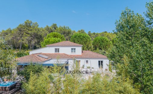 Maison à Nord, Saint-Clément-de-Rivière, France 1