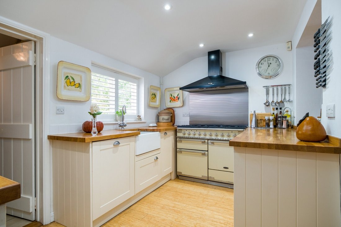 Haus in Suffolk, England 5 - 18850011