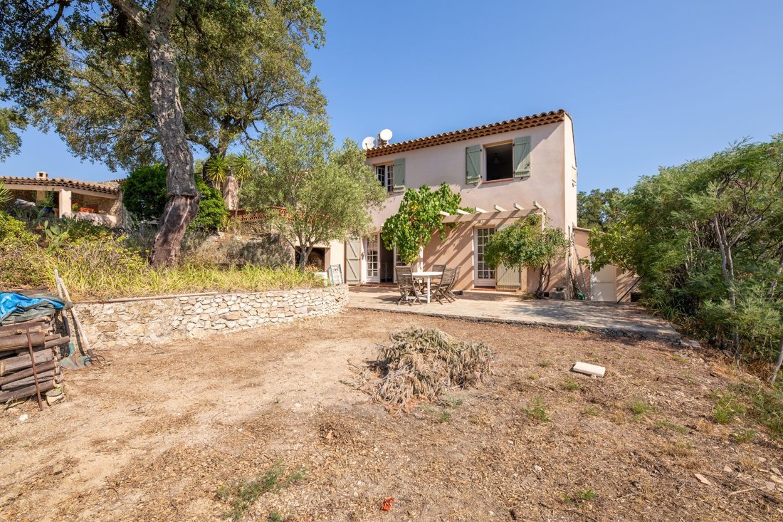 Villa en Le Plan-de-la-Tour, Provenza-Alpes-Costa Azul, Francia 4 - 18849094