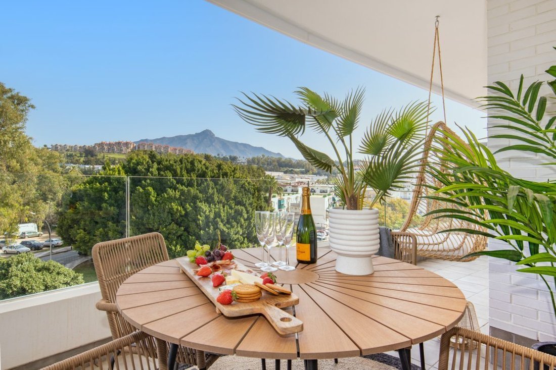 Wohnung in Marbella, Andalusien, Spanien 3 - 18856413