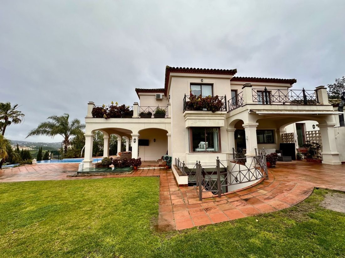 Villa a Sotogrande, San Roque, Andalusia 2 - 18857501