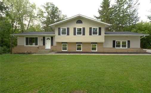 Casa a Medina, Ohio, Stati Uniti 1