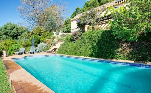 Villa a Estepona, Andalusia, Spagna 1