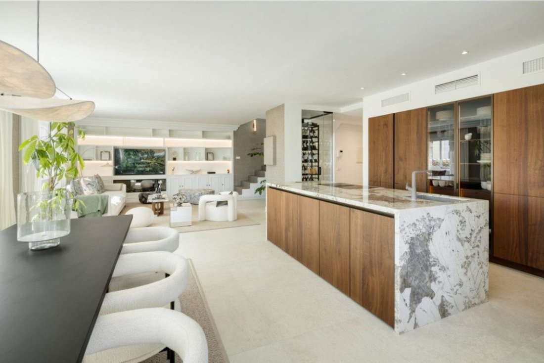 Apartment in Marbella, Andalusia, Spain 3 - 18862697