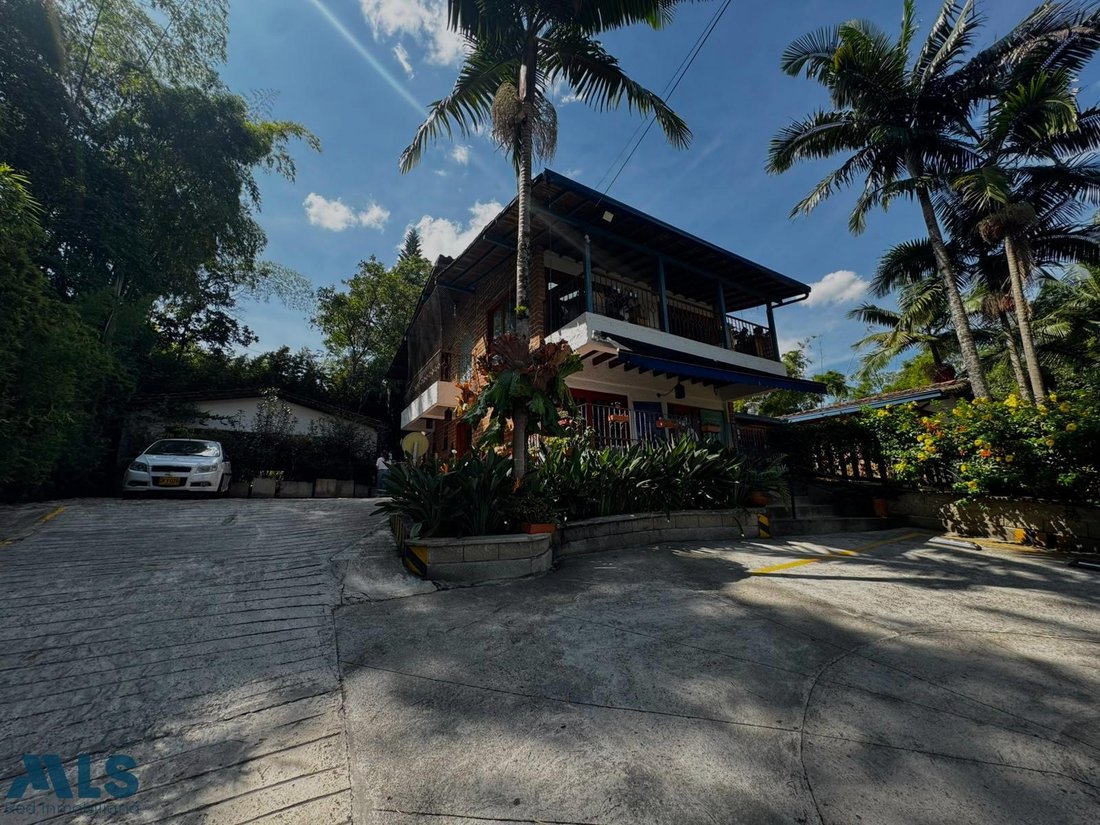 House in Envigado, Antioquia, Colombia 1 - 18850029