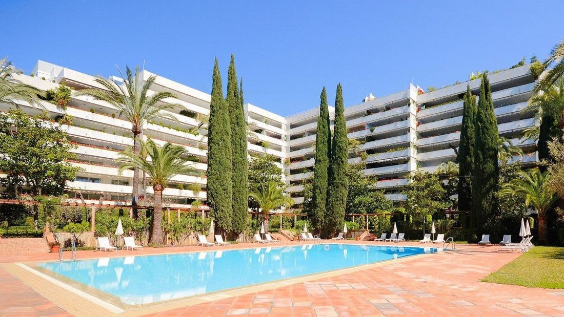 Apartment in Marbella, Andalusia, Spain 1 - 18862659
