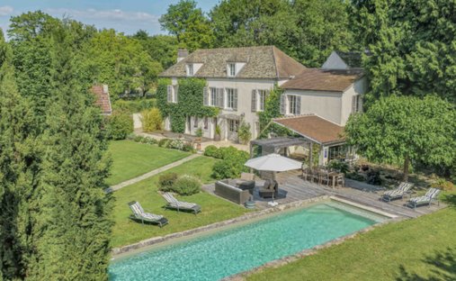 House in Galluis, Ile-de-France, France 1