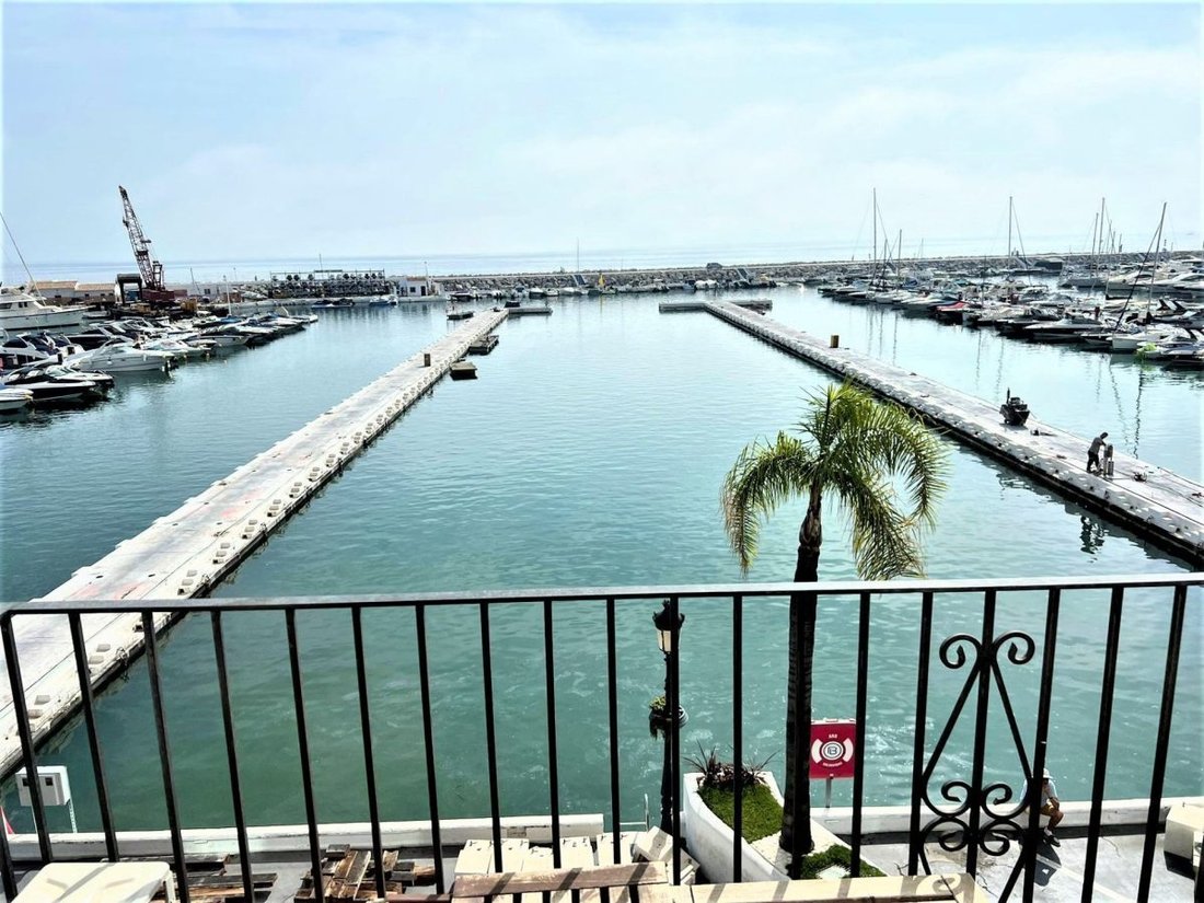 Apartment in Puerto Banus, Marbella, Spain 2 - 18860142