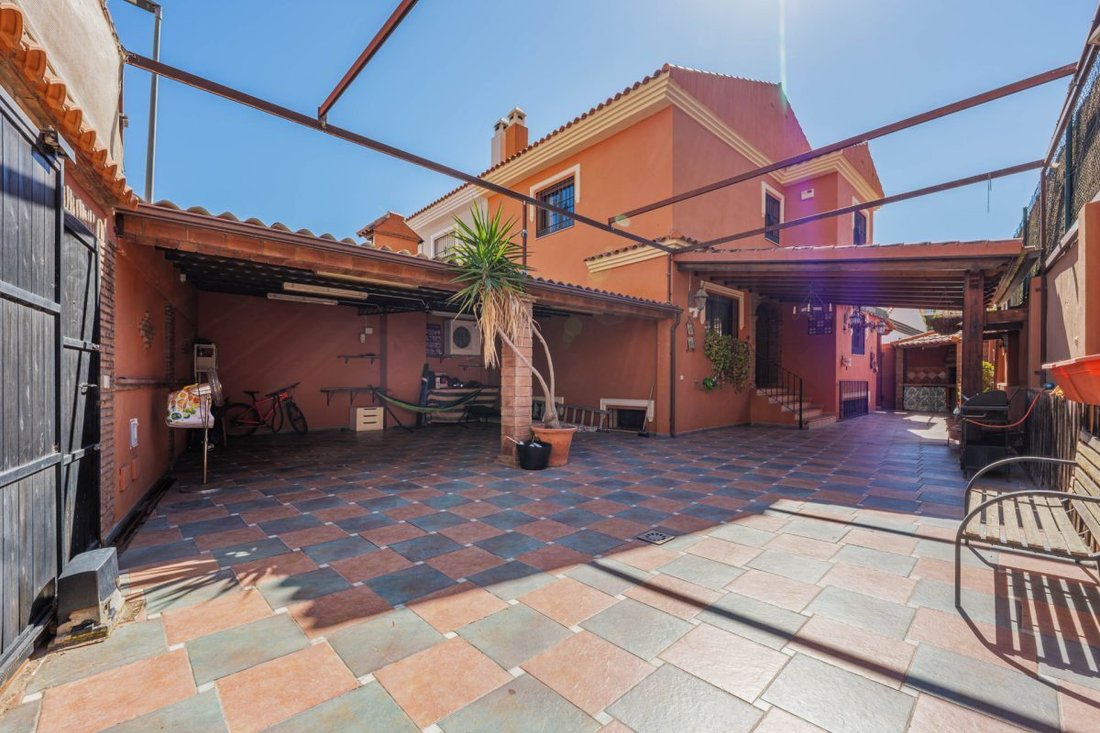 Villa a Puerto de la Torre, Malaga, Spagna 1 - 18858590