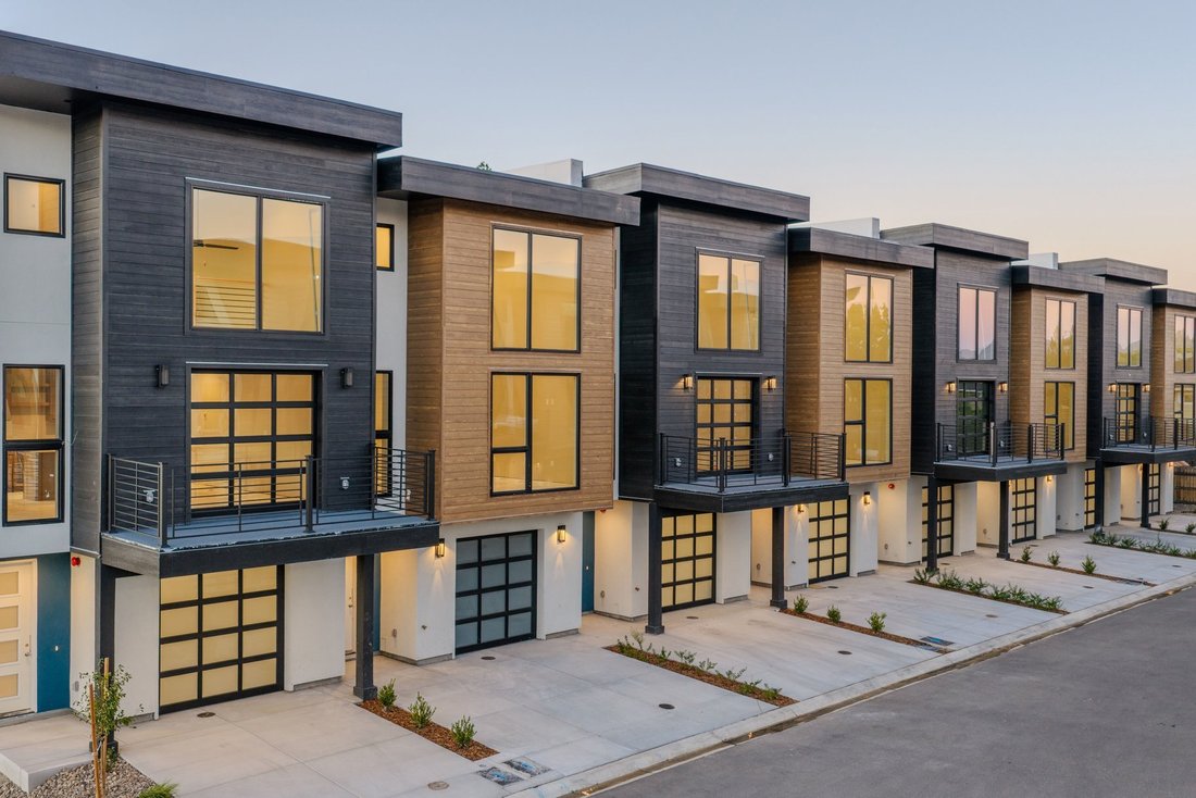 Townhouse in Reno, Nevada, United States 3 - 18666475