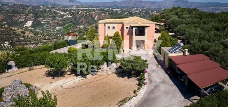 Villa in 3rd Community of Heraklion - Western, Heraklion, Griechenland 2 - 18850875