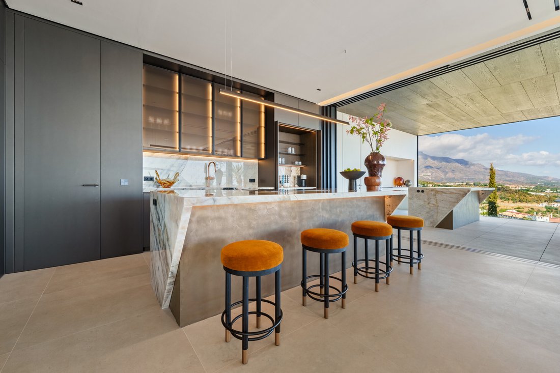 Villa in La Quinta, Benahavis, Andalusia 5 - 18855081