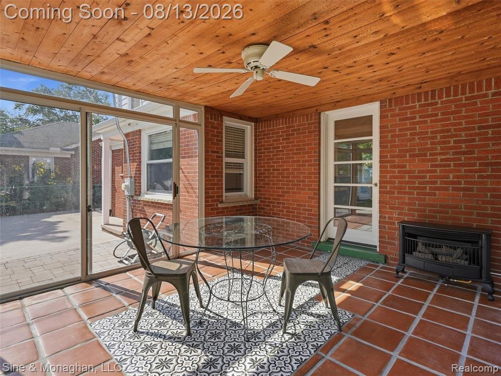 Maison à Royal Oak, Michigan, États-Unis 5 - 18846480
