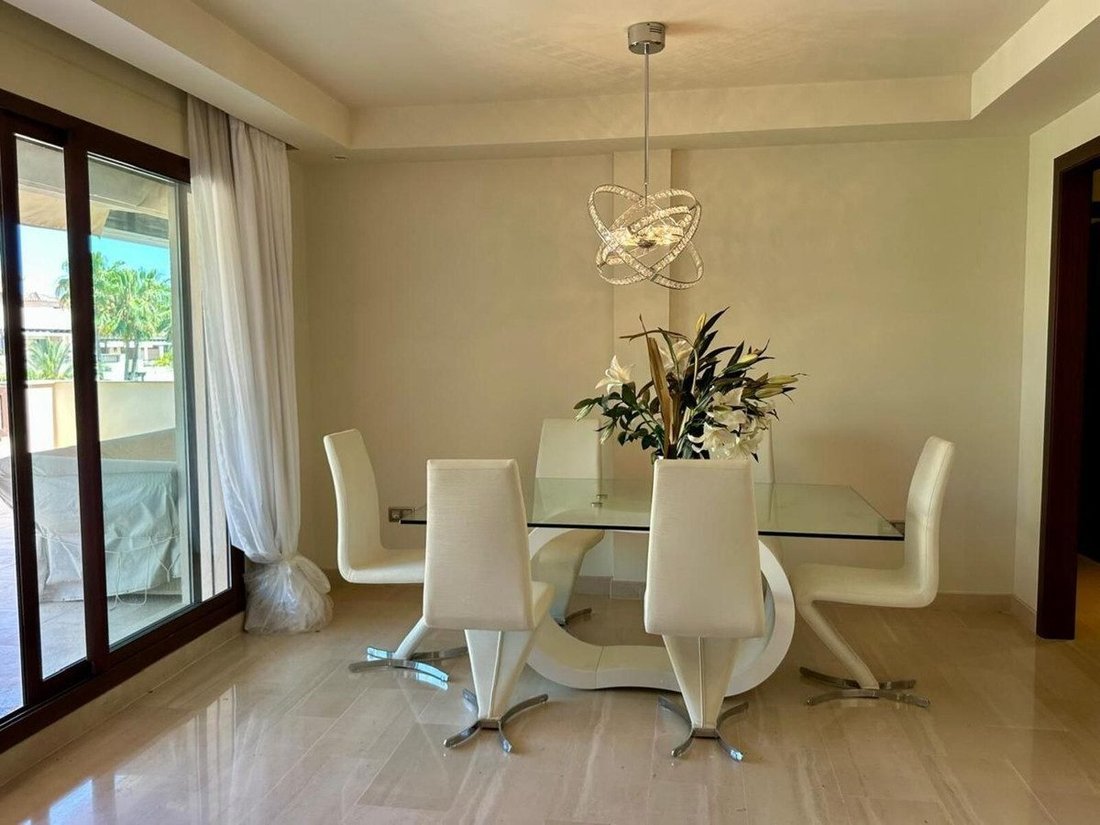 Apartment in Puerto Banus, Marbella, Spain 2 - 18860130