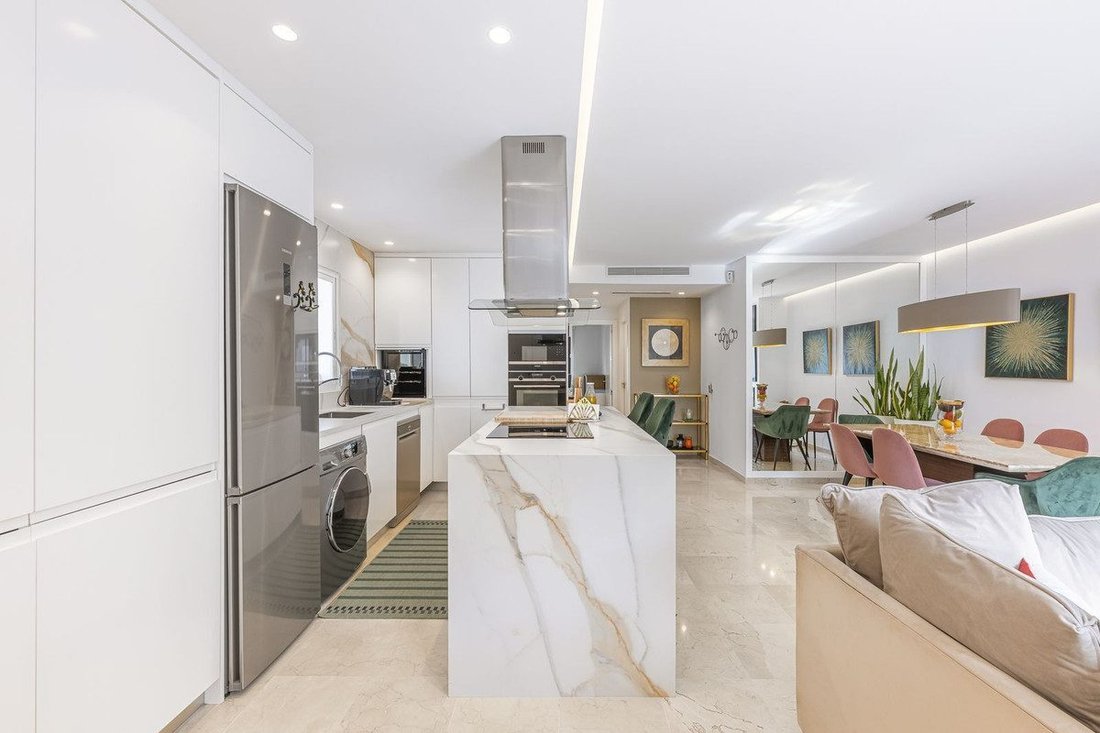 Apartment in Nueva Andalucia, Marbella, Spain 5 - 18859310