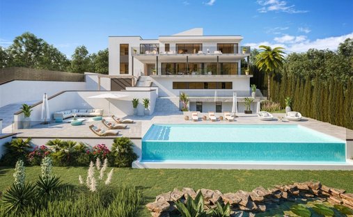 Villa in Sotogrande, San Roque, Andalusia 1