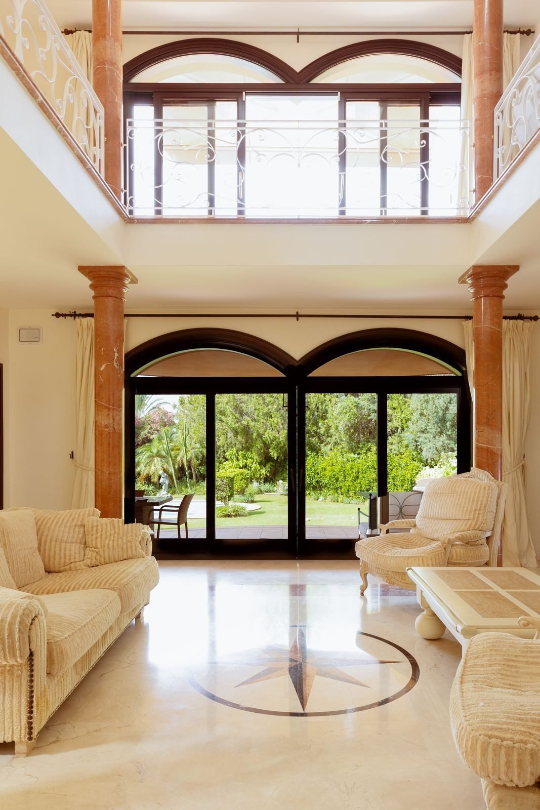 Villa à Sierra Blanca, Marbella, Espagne 4 - 18857029