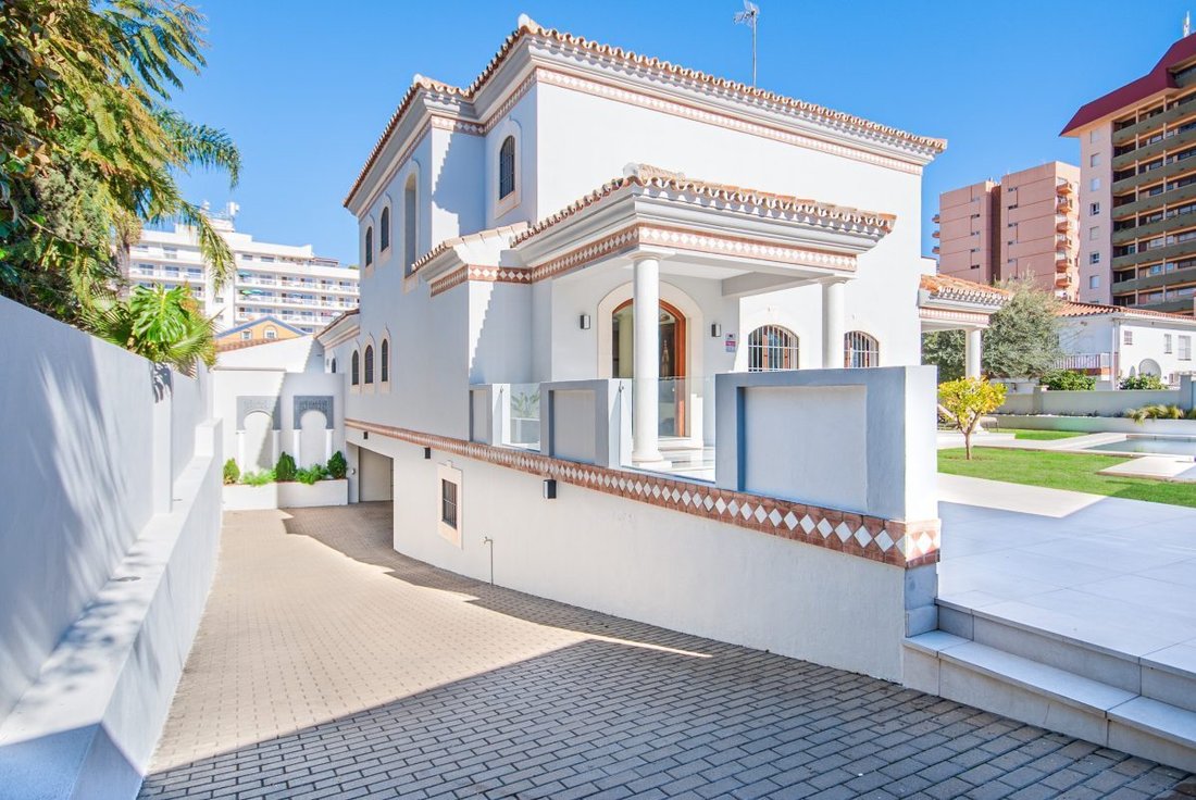 Villa in Fuengirola, Andalusien, Spanien 4 - 18859474