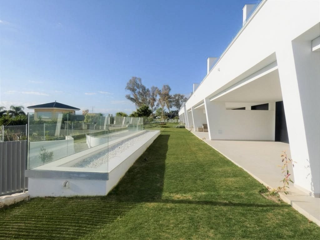 Apartment in Nueva Andalucia, Marbella, Spain 5 - 18860203