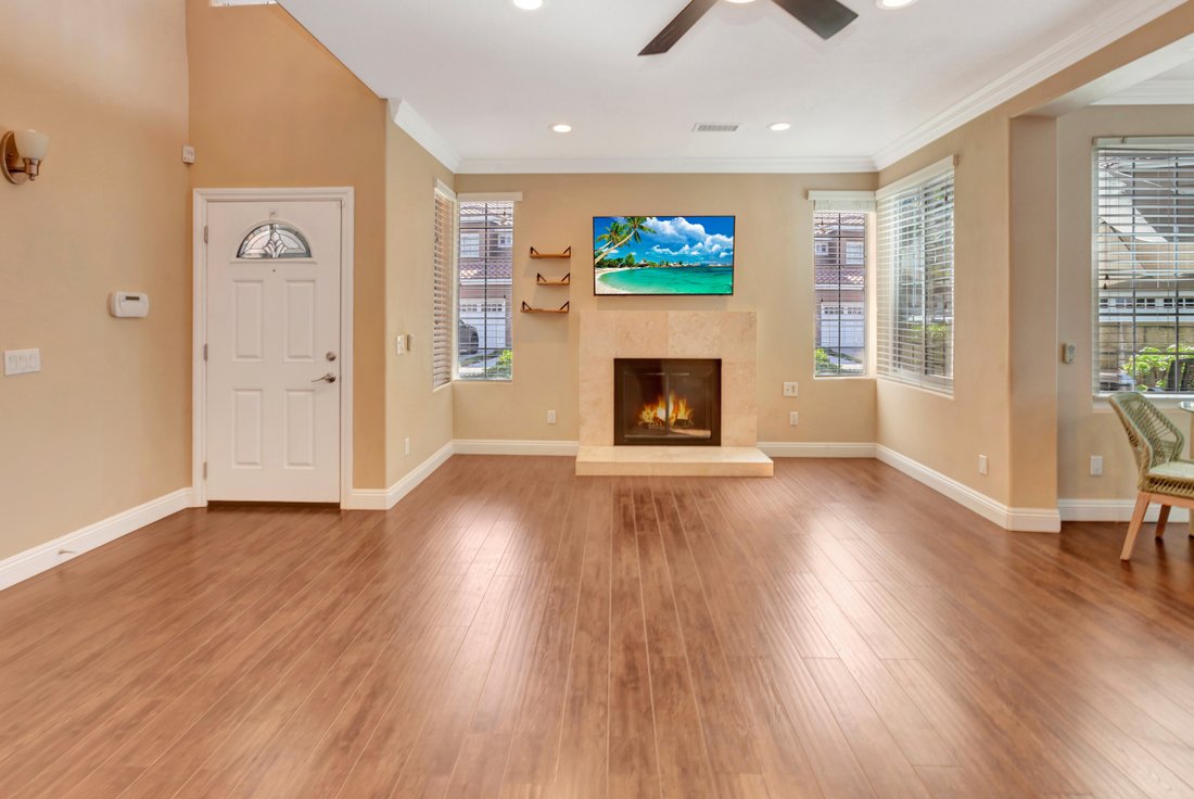 Townhouse in Aliso Viejo, California, United States 3 - 18849268
