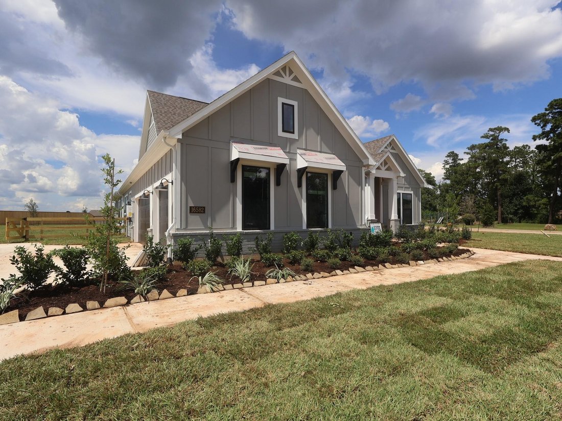 House in Montgomery, Texas, United States 2 - 18366594