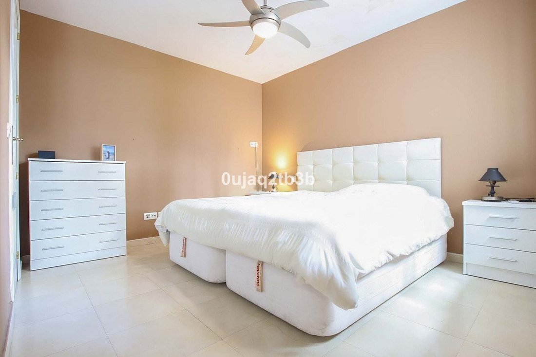 Apartment in Puerto Banus, Marbella, Spain 5 - 18857197