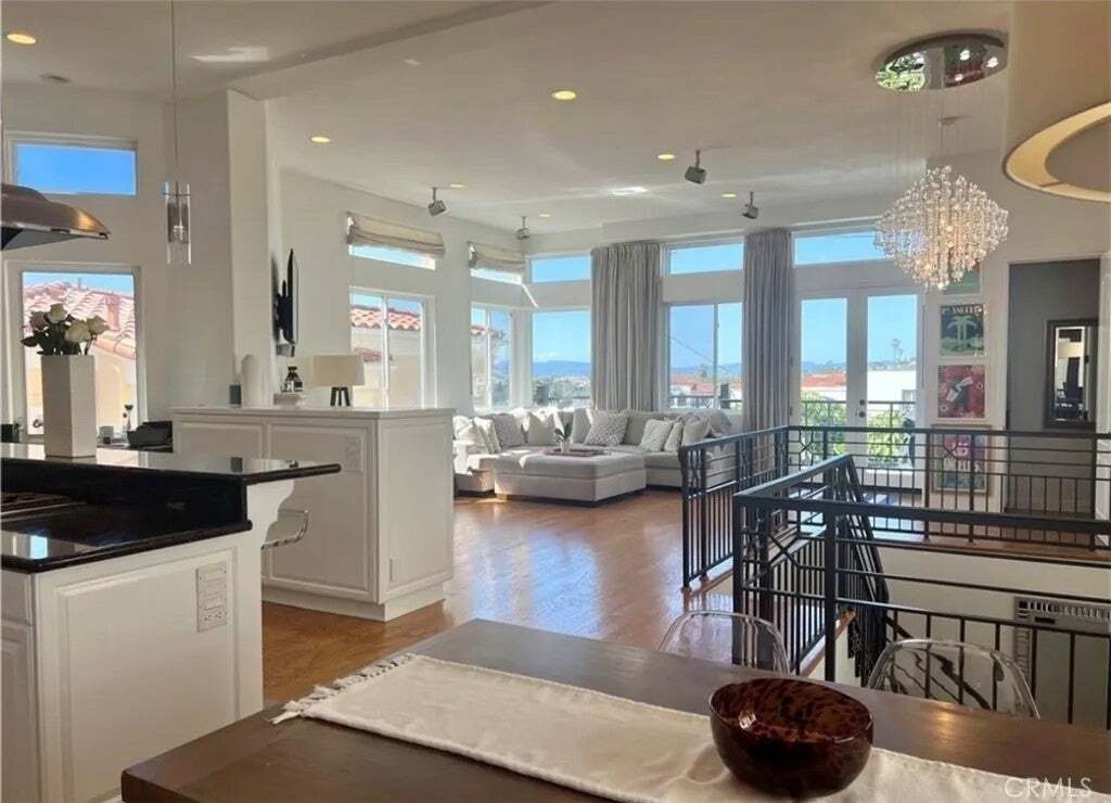 Maison de ville à Hermosa Beach, Californie, États-Unis 2 - 18577275