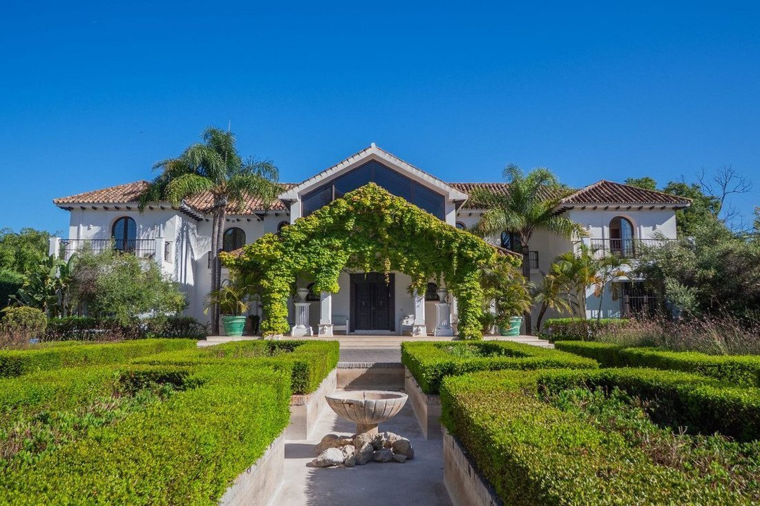 Villa in Estepona, Andalusia, Spain 4 - 18859788