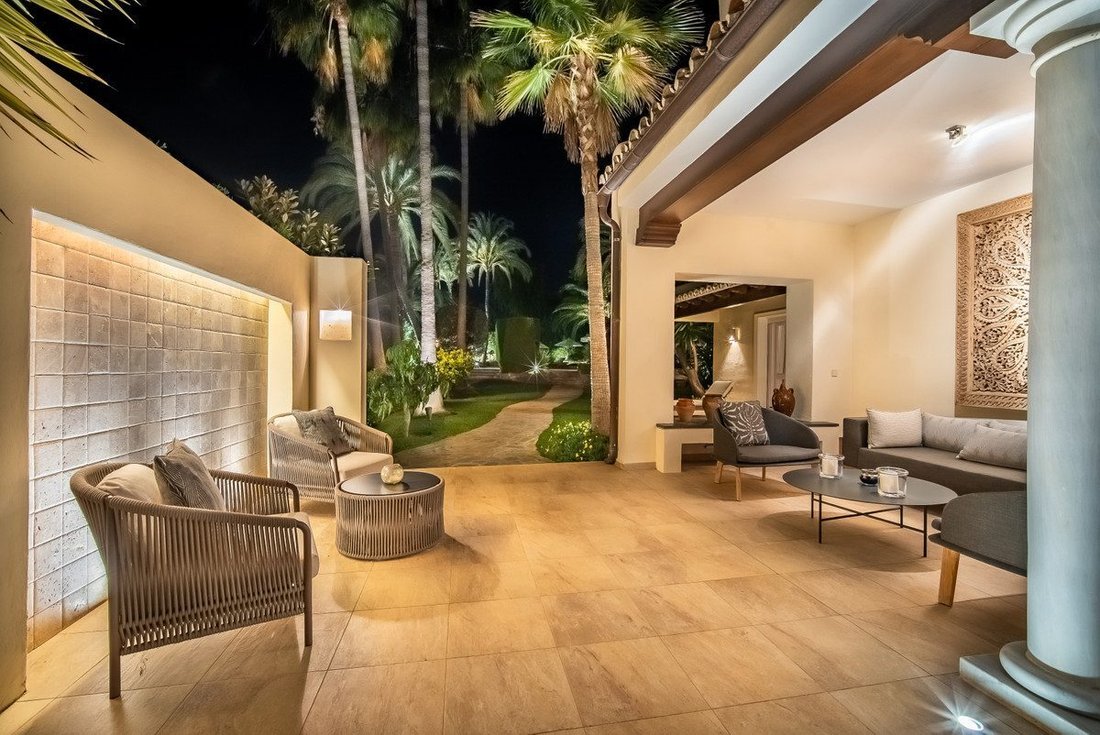 Villa in Puerto Banús, Marbella, Spanien 2 - 18859535