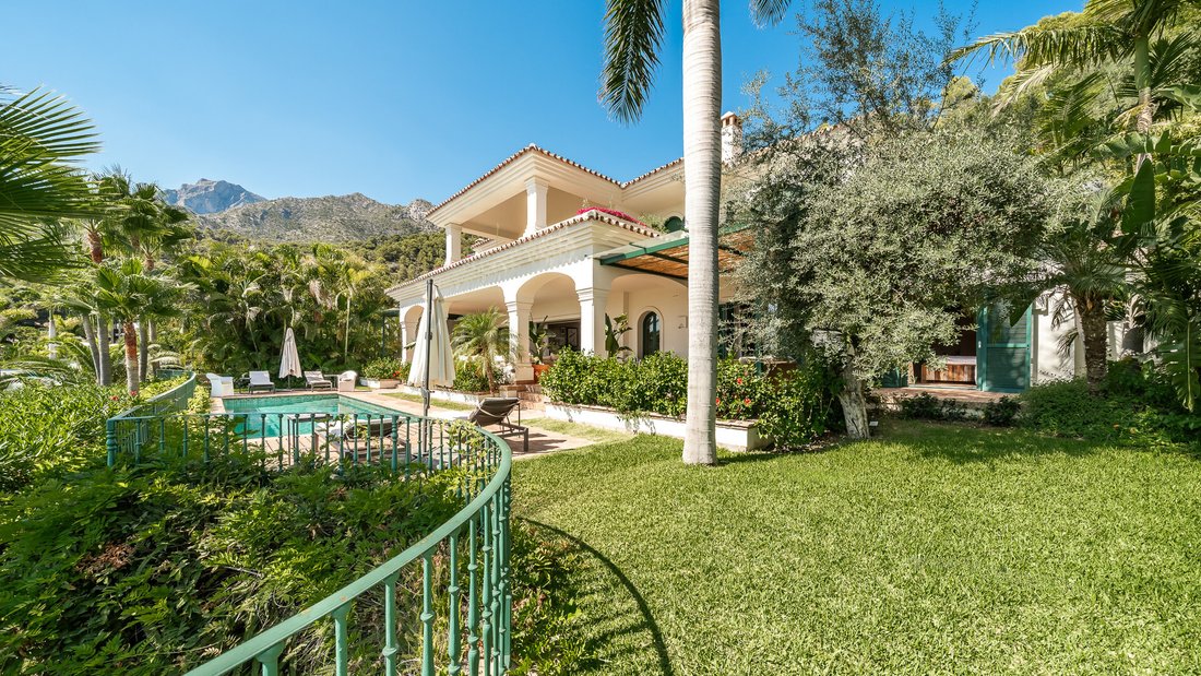 Villa in Cascada de Camoján, Sierra Blanca, Marbella 3 - 18743589