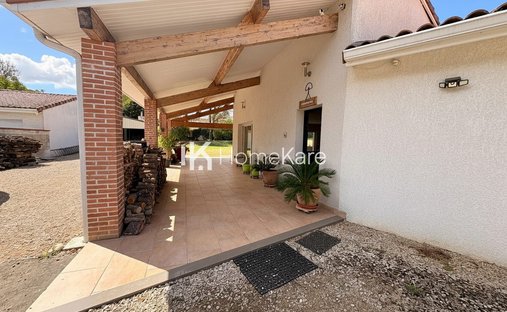 House in Gragnague, Occitania, France 1