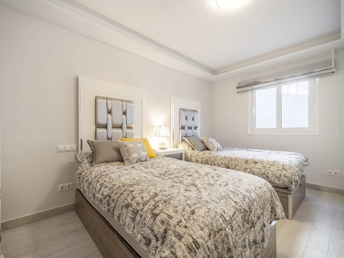 Villa à Puerto Banús, Marbella, Espagne 5 - 18857134