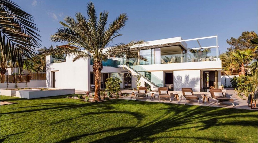 Villa in Sant Josep de sa Talaia, Balearic Islands, Spain 2 - 18851767