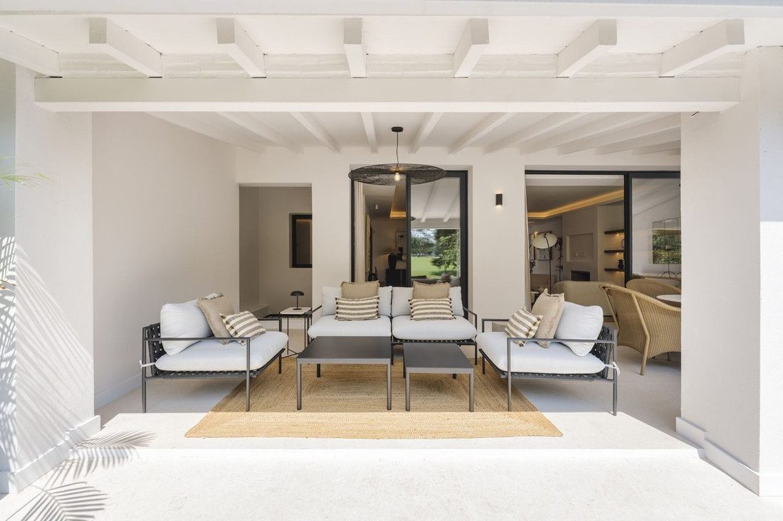 Maison de ville à Nueva Andalucia, Marbella, Espagne 2 - 18860076